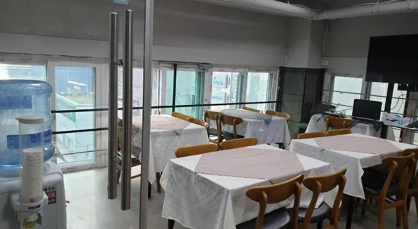 Novalus Tourist Hotel Motel
