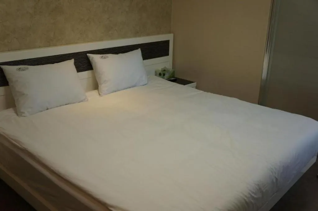 Motel Novalus Tourist Hotel