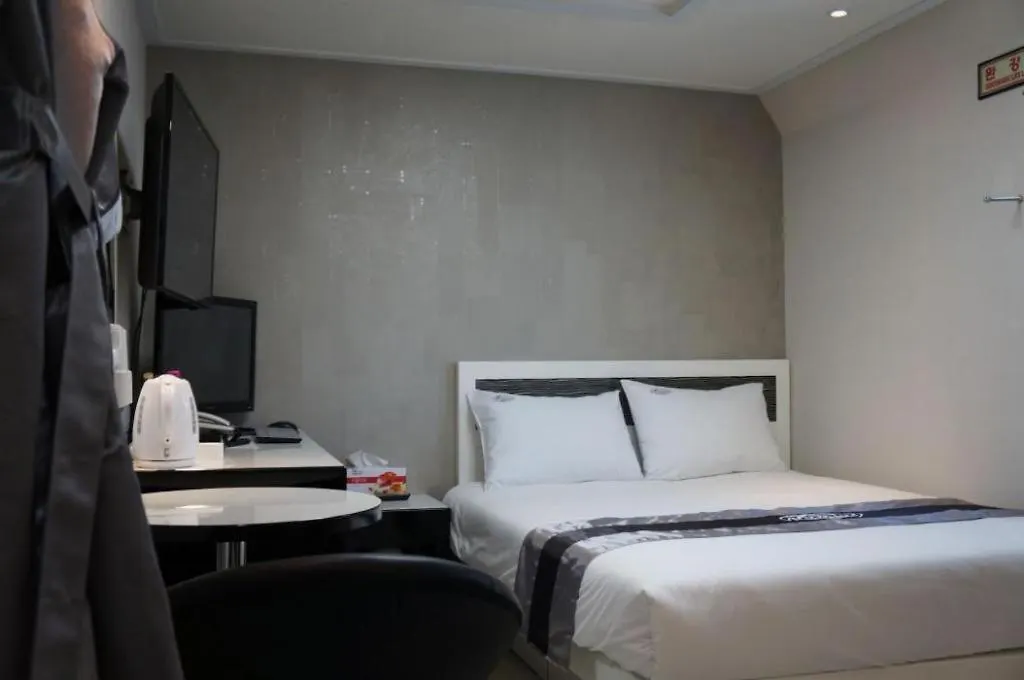 Novalus Tourist Hotel South Korea