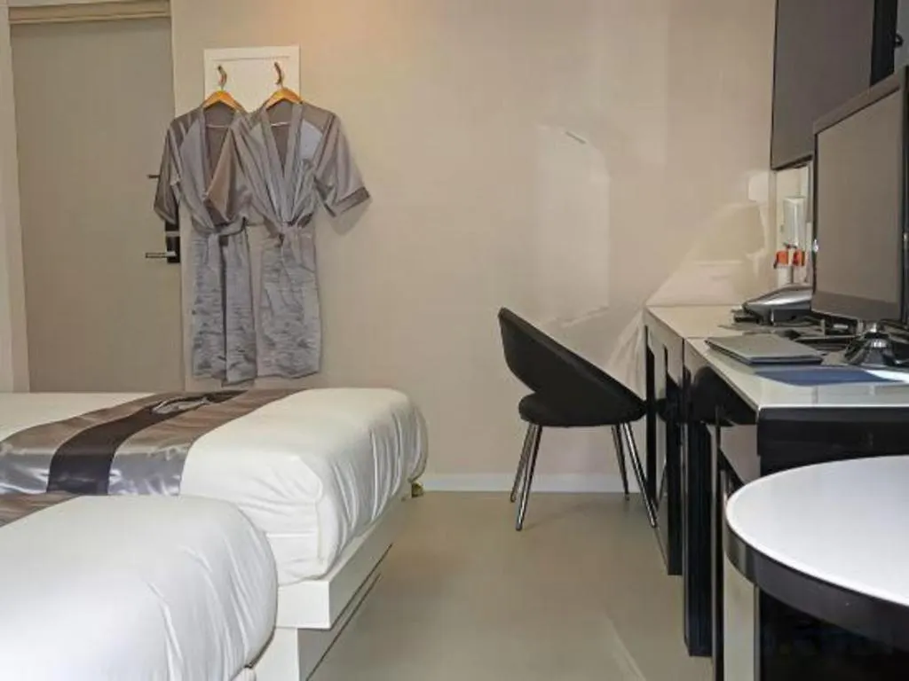 Novalus Tourist Hotel Motel