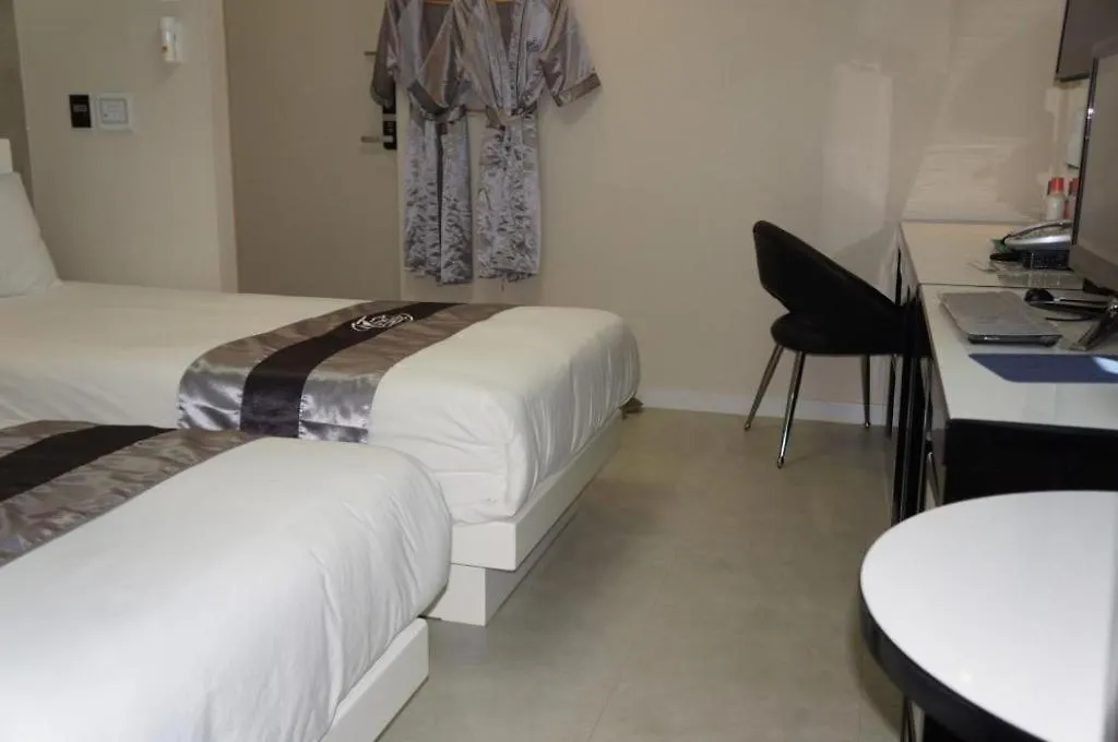 Novalus Tourist Hotel 3*, Seoul South Korea