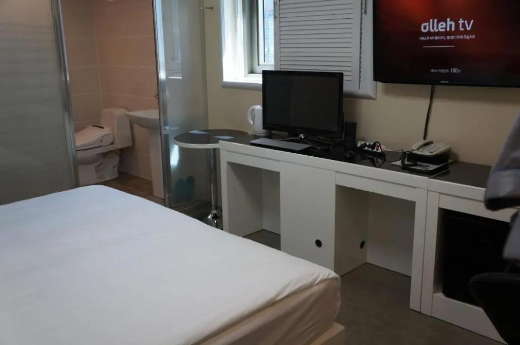 Novalus Tourist Hotel 3*, Seoul