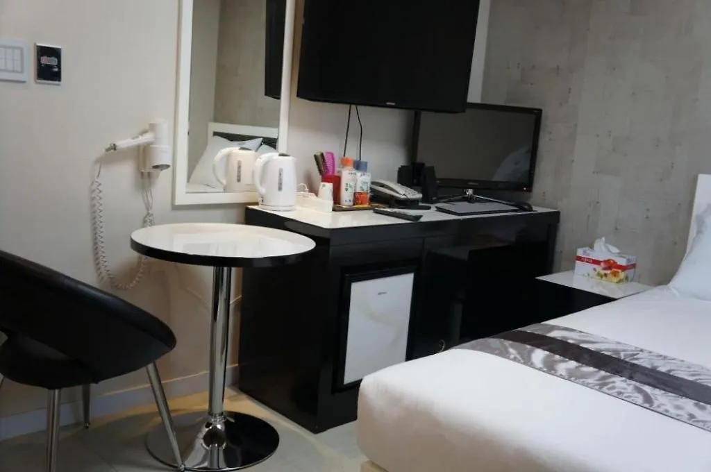 Motel Novalus Tourist Hotel