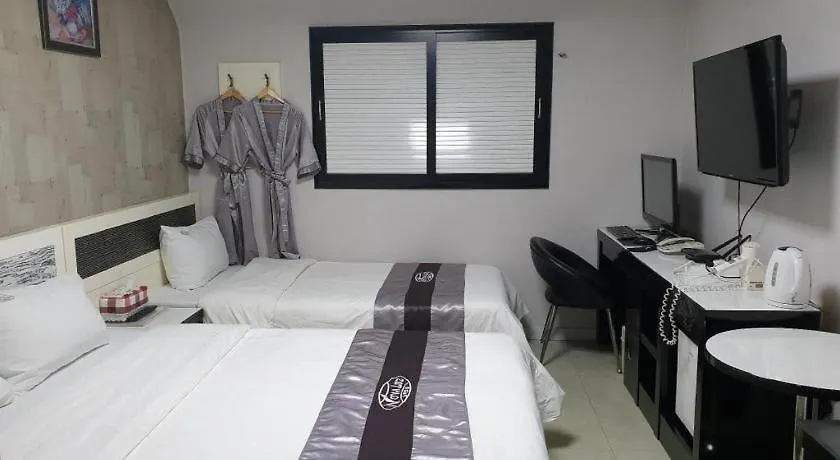 Novalus Tourist Hotel Motel Seoul