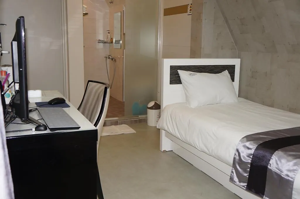 Novalus Tourist Hotel Motel Seoul